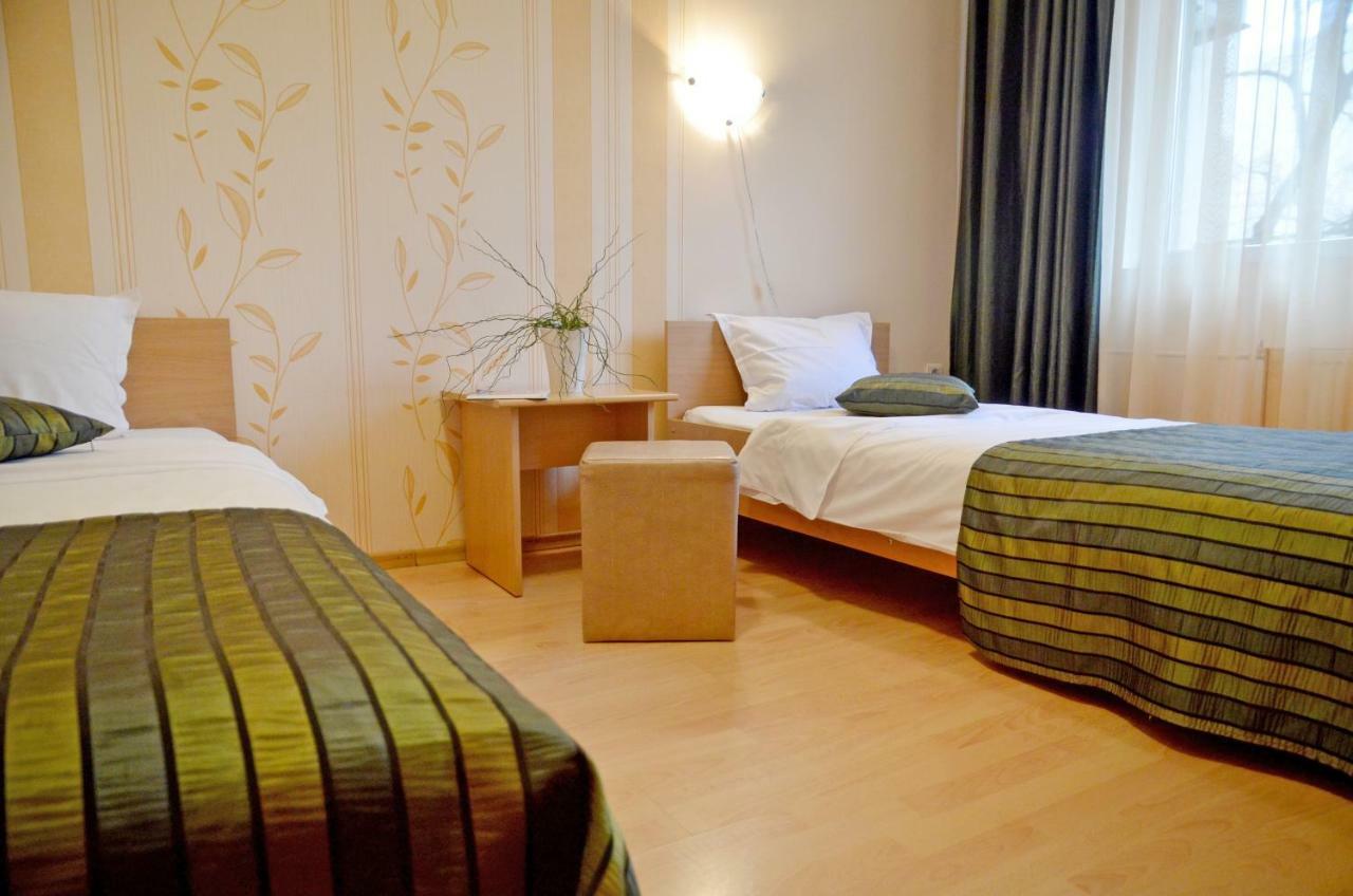 Hotel Sorbona Varna Exterior photo
