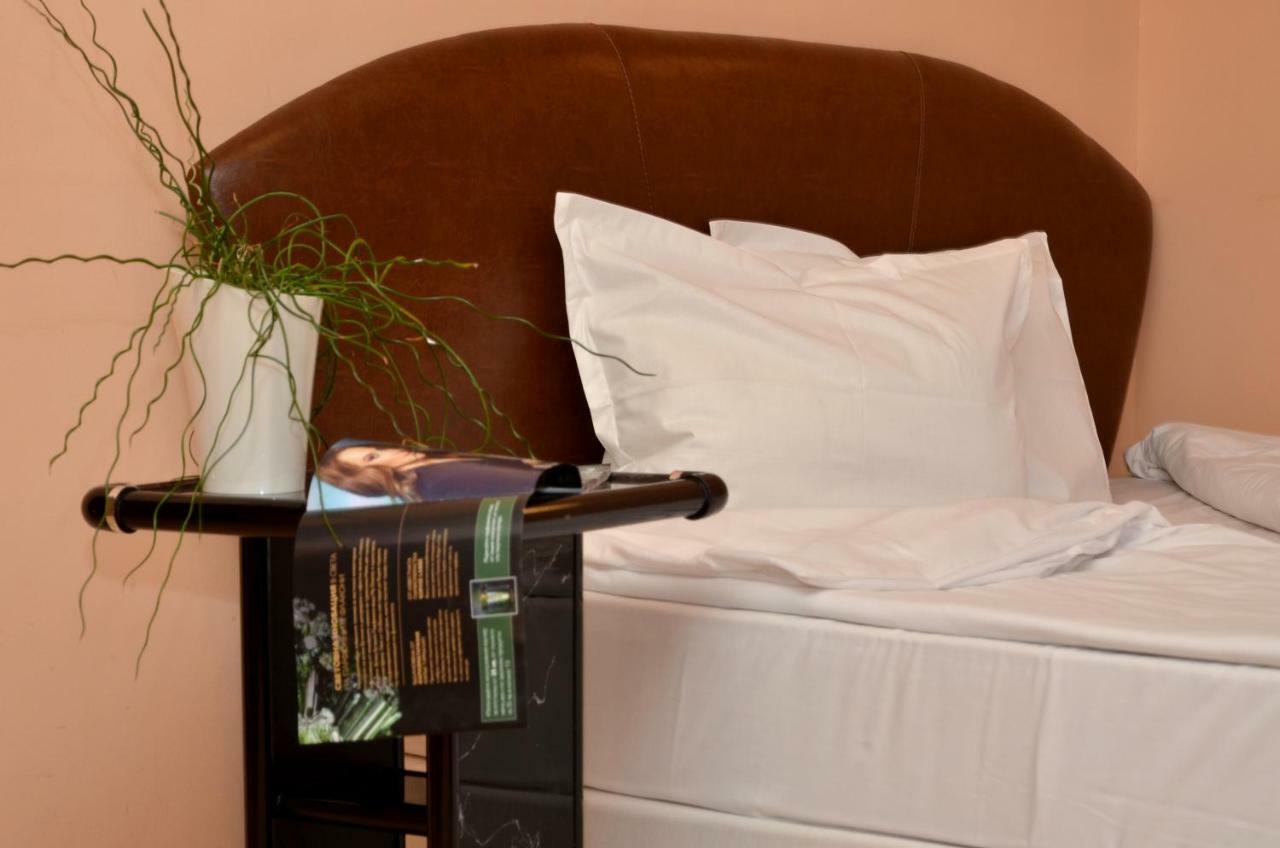 Hotel Sorbona Varna Exterior photo